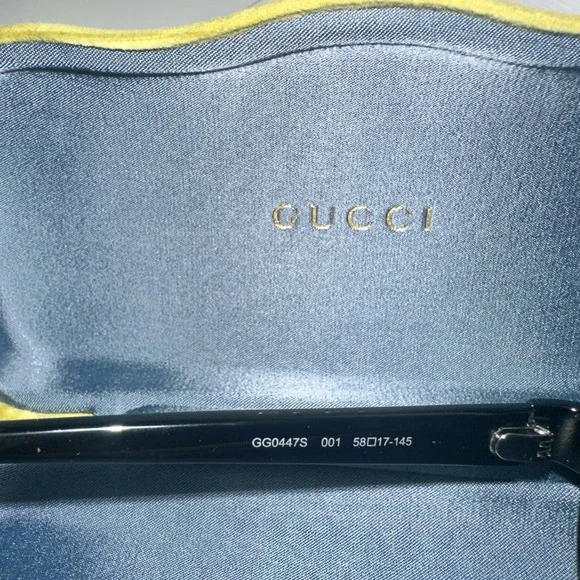 Gucci Black Sunglasses - Picture 3 of 5